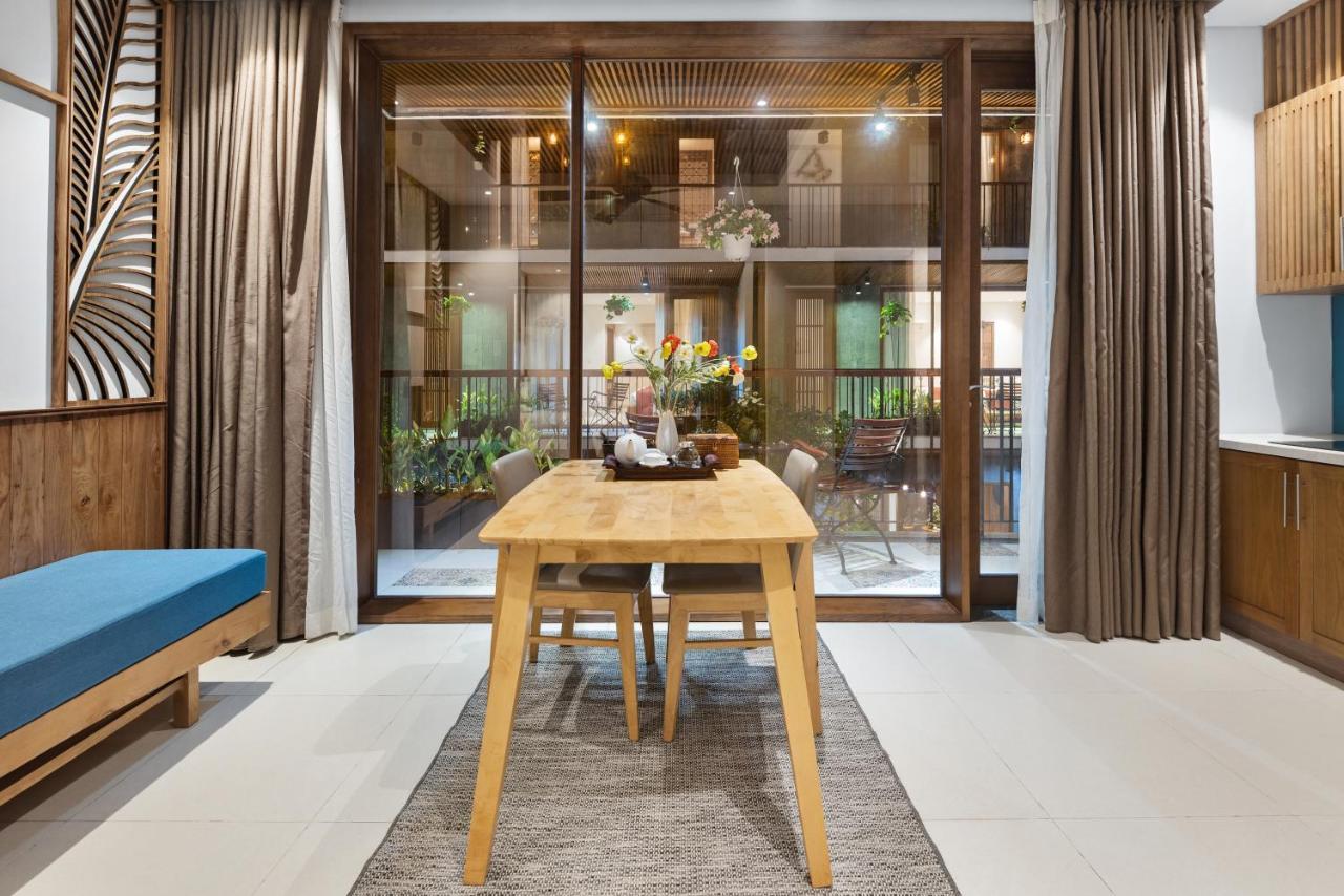 Khách sạn Tam House